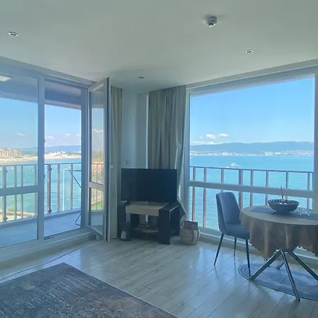Paradiso 'в' 207 Two Bedroom Апартаменты Несебр