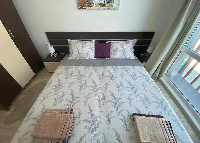 Paradiso 'в' 207 Two Bedroom Apartment *